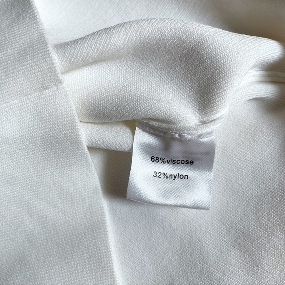 Apparalel White Ruffle Sleeve Knit Top Size L | Women’s Sweater Blouse - Picture 6 of 8